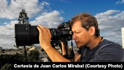 Juan Carlos Mirabal, poeta y fotógrafo cubano (Foto cortesía de Juan Carlos Mirabal)