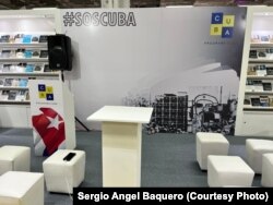 Stand del Programa Cuba en Feria Internacional del Libro de Bogotá.