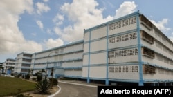 Vista exterior de uno de los destacamentos de la prisión Combinado del Este, en La Habana. (Adalberto Roque/AFP)