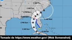  En la trayectoria del pronóstico, el centro de la depresión se moverá a través del oeste de Cuba esta mañana, y luego se moverá sobre el este del Golfo de México más tarde hoy y el domingo, alcanzando la costa del Golfo de Florida el domingo o el lunes. 