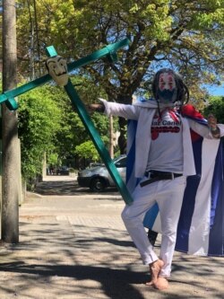 Manifestación de apoyo a la jornada cívica del 15N en Montevideo, Uruguay.