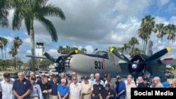 Miembros de la Brigada de Asalto 2506 en el homenaje al 61 aniversario de Bahía de Cochinos