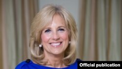 Jill Biden. Foto de Ralph Alswang publicada en www.whitehouse.gov.