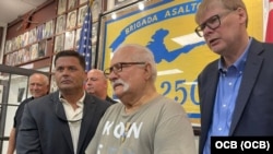 Lech Walesa, Nobel de la Paz y fundador del Movimiento Solidaridad, en la sede de la Brigada de Asalto 2506 en Miami, el 5 de septiembre de 2022. (OCB/Carolina Morales).