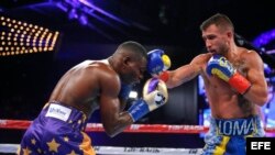 Lomachenko fue mucho para Rigondeaux.