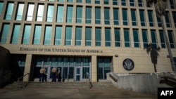 Fachada de la Embajada de Estados Unidos en La Habana.