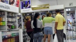 Venta de comprobantes de tiendas en divisas, un lucrativo negocio en Cuba