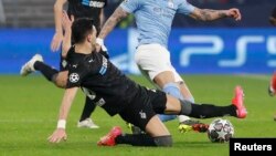 Borussia Moenchengladbach vs. Manchester City. (REUTERS/Bernadett Szabo)