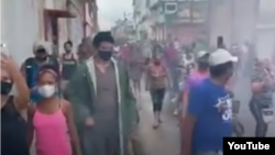 Manifestantes en las calles de Cárdenas el 11 de julio.