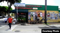 Mural en la Pequeña Habana de Miami, Calle 8 y Avenida 14.