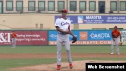 El lanzador cubano Yasiel Sierra Pérez.