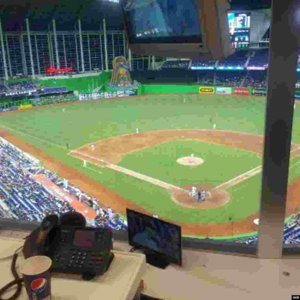 El estadio desde la cabina de prensa 