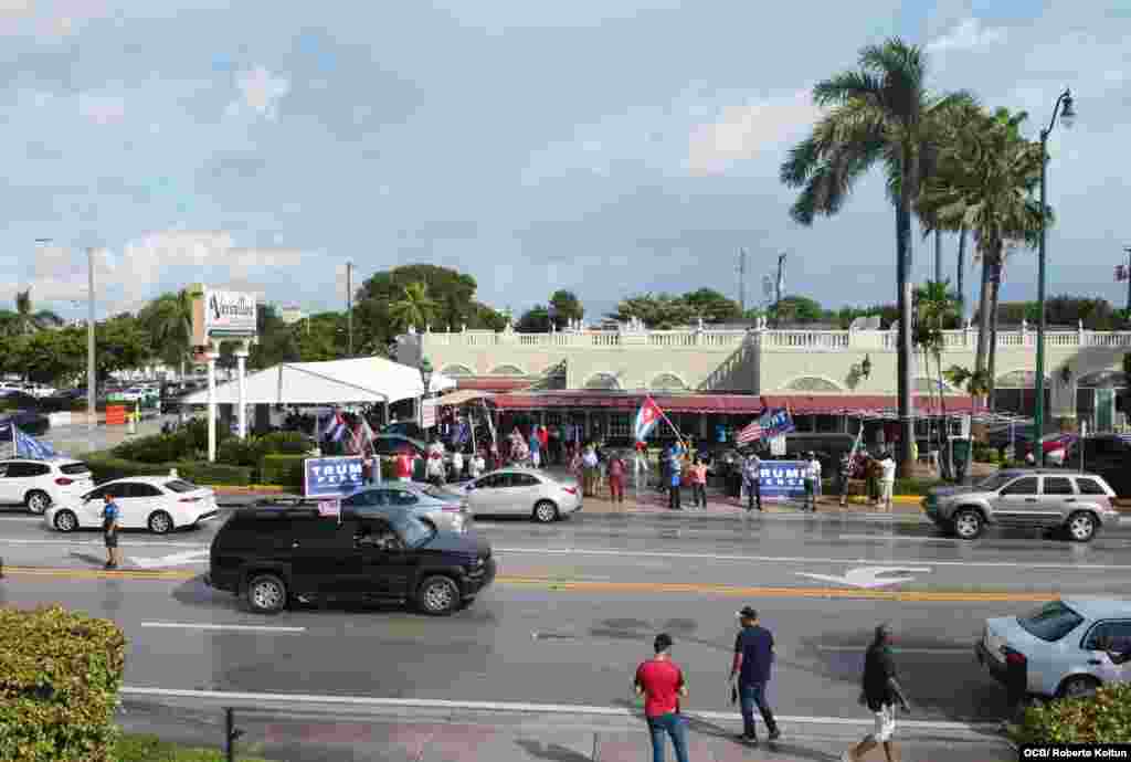 Caravana por la Libertad y la Democracia en Miami.