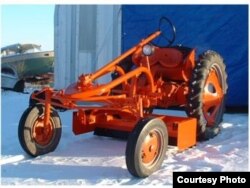 Tractor Allis Chalmers modelo G de 1949.