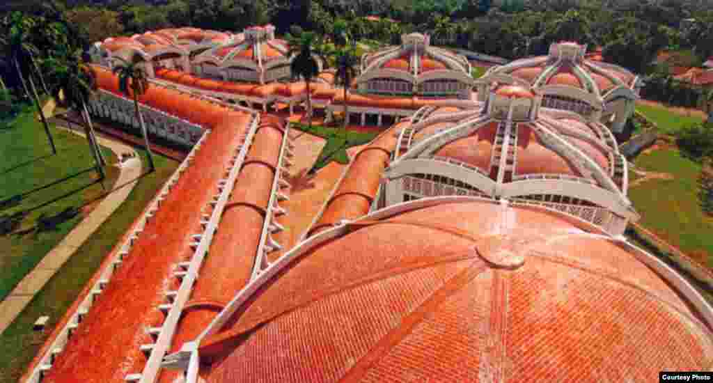 Instalaciones de la Escuela Nacional de Arte de Cuba.