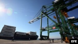 Vista de la terminal de contenedores del puerto del Mariel. Archivo.