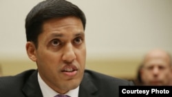 Rajiv Shah defendió los programas cubanos de la USAID como parte de la misión de la agencia de promover la democracia.