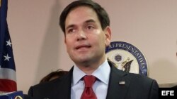 Marco Rubio durante una rueda de prensa (diciembre 18, 2014).