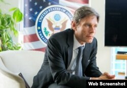 Tom Malinowski, subsecretario adjunto de Estado de EEUU, encabezó la primera reunión sobre DDHH con Cuba.