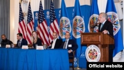 Encuentro en la OEA sobre libertad artística en Cuba. 