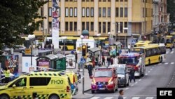 Un hombre acuchilla a varias personas en una plaza de una ciudad finlandesa.