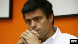 Leopoldo López, dirigente opositor venezolano y preso desde febrero de 2013, acusado de ser autor intelectual de las protestas iniciadas por los estudiantes contra Nicolás Maduro y que concluyeron con la muerte de varias personas. 