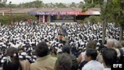 Gradución de médicos cubanos