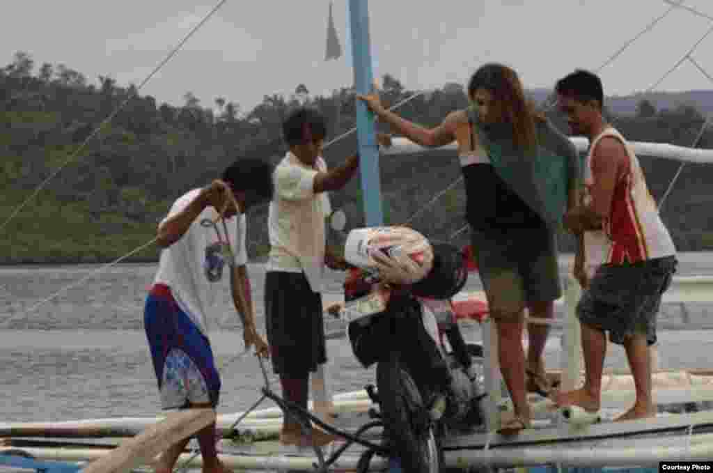 Niurka Seyfert Fernández, autora del blog &ldquo;Una Cubana Trotamundos&rdquo;, en Filipinas. Foto cortesía de NSF.