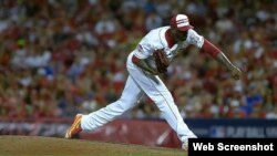 Aroldis Chapman, cuando lanzaba con los Rojos de Cincinnati.