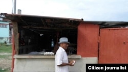 Kiosco antes de la democlición foto Yusmila Reyna