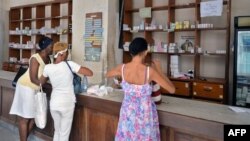 Farmacia en La Habana.