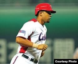 Con la franela de Cuba: José Dariel Abreu promedió.360 en 6 partidos en el Clásico Mundial de Béisbol 2013.