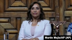 Dina Boluarte, presidenta de Perú