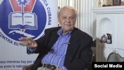 El Dr. Salvador Lew, abogado cubano de gran desempeño en la radio de Miami, fallecido el 25 de mayo a los 90 años de edad. (YouTube).