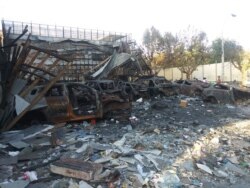 Local comercial de venta de vehículos incendiado en Valparaiso, Chile (Foto: Paul Sfeir)