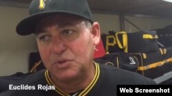 Coach de pitcheo de los Piratas de Pittsburgh.