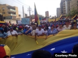 Comienzo de la marcha de ollas vacías en Maracaibo, Zulia.