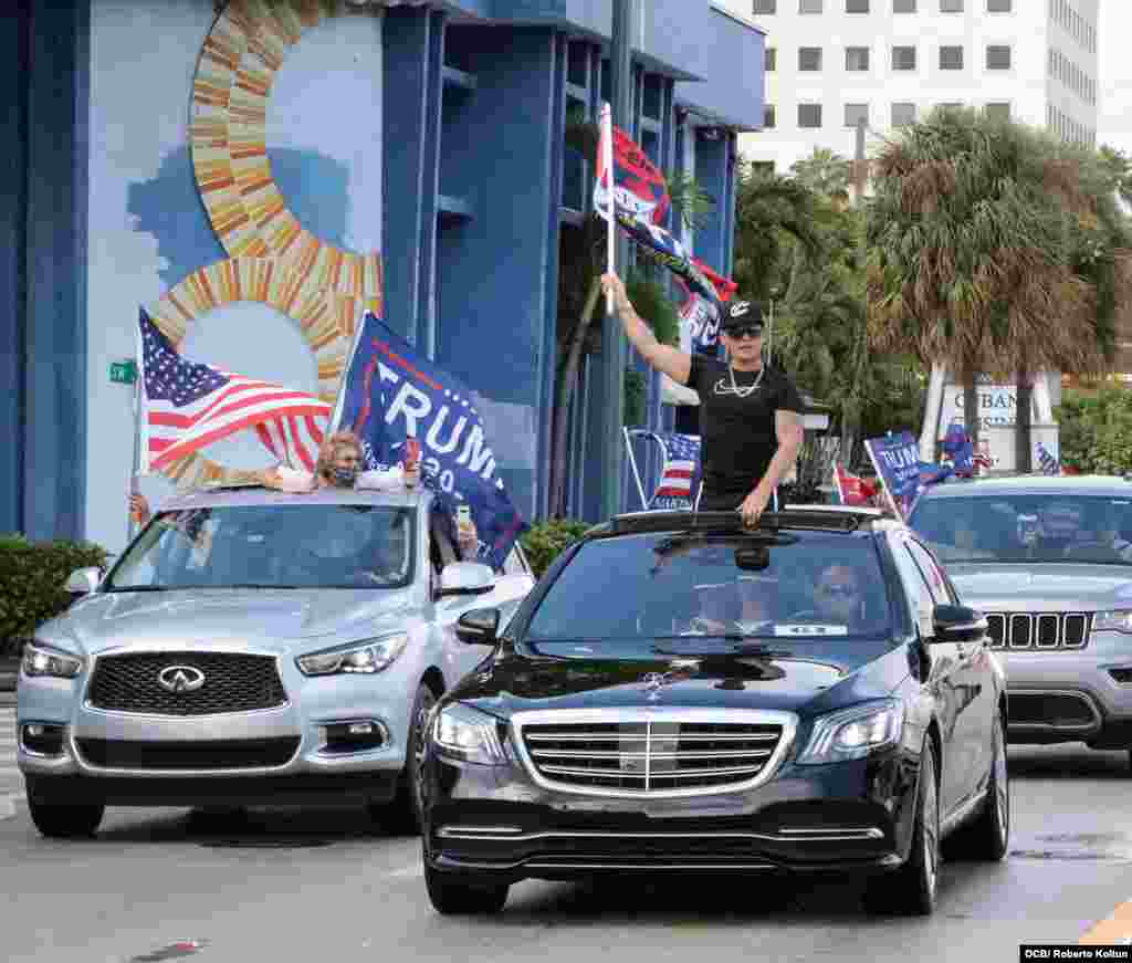 Caravana por la Libertad y la Democracia en Miami.