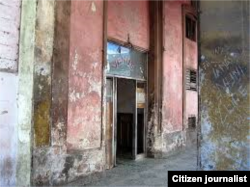 Posada Venus, cerca de la estación de trenes "Estaban desbaratadas, pero cualquiera podía pagarlas" (Camilo E. Olivera)