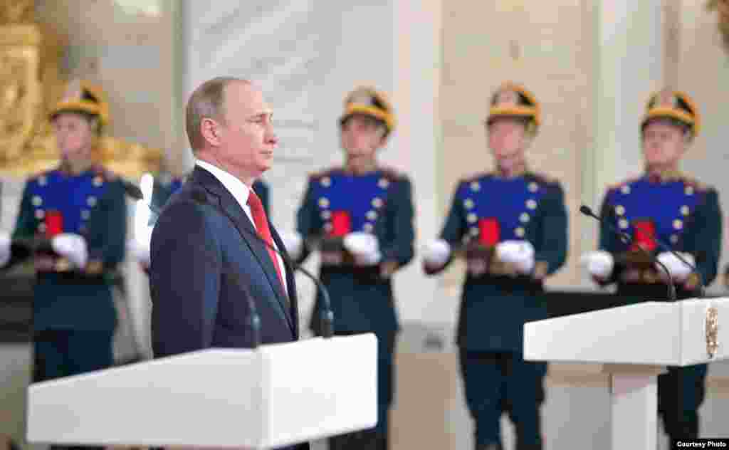 Putin entrega los premios nacionales en el Kremlin el 12 de junio 2017