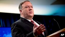 El secretario de Estado Mike Pompeo, durante una conferencia de prensa en la sede del Departamento de Estado, el 29 de abril del 2020.