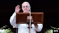 El Papa Francisco durante su mensaje pascual.