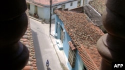 Vista de una calle en Camagüey, Cuba.