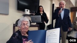 Cubanoamericana Angeles Rial, residente en Miami, cumple 105 años