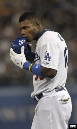 El bateador Yasiel Puig de los Dodgers de Los Angeles.