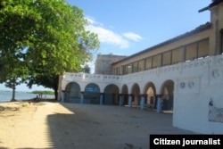 La Concha: instalaciones en abandono (León Padrón Azcuy)