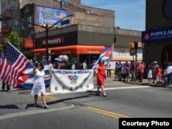 Desfile Cubano en Bergenline, New Jersey