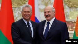 Alexander Lukashenko y Miguel Díaz-Canel en Minsk en octubre de 2019. Sergei Grits/Pool via REUTERS.