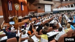 Asamblea Nacional del Poder Popular durante una sesión en el Palacio de Convenciones de la Habana.