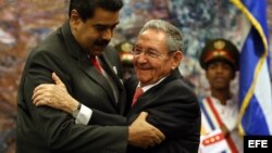  Raúl Castro y Nicolás Maduro. 